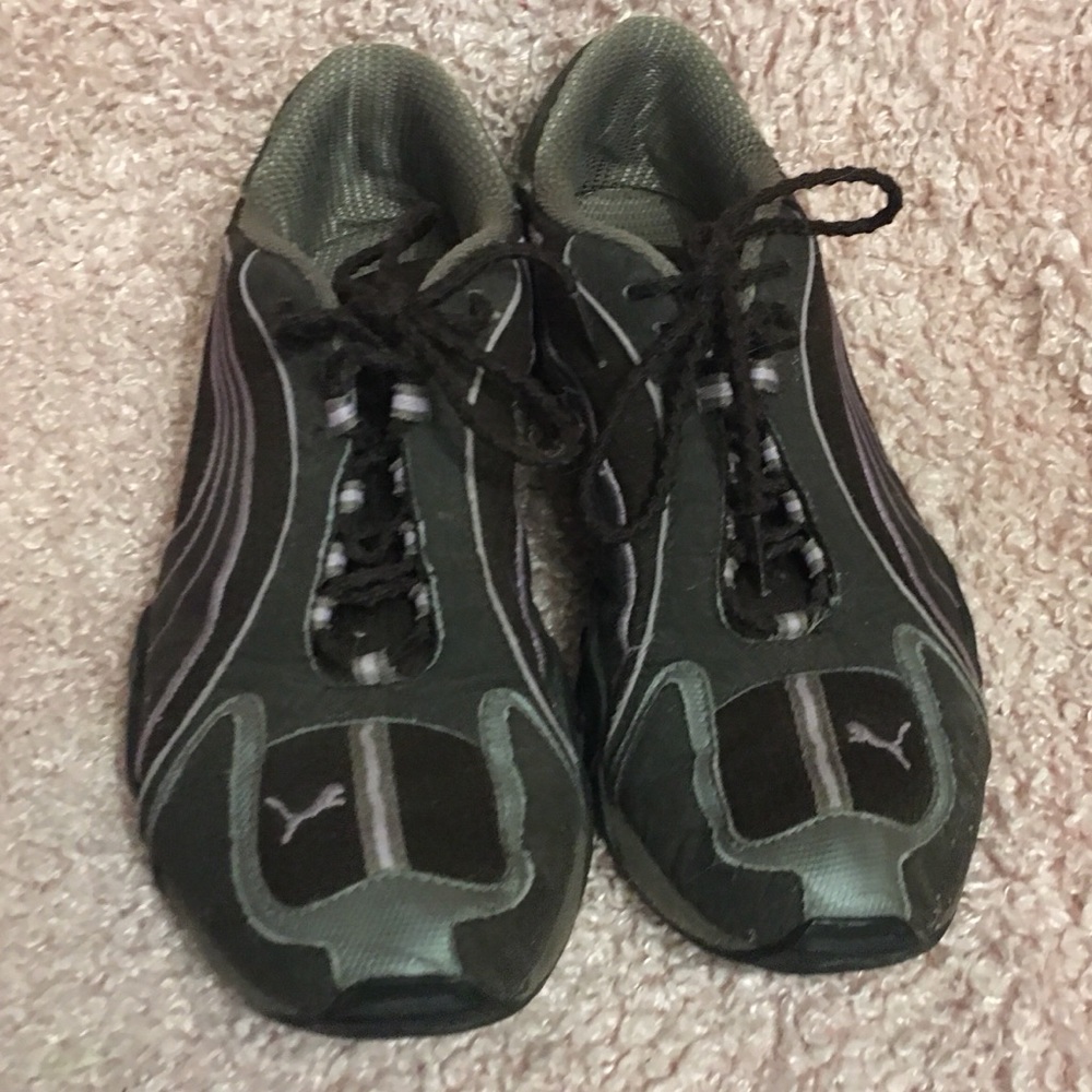 Puma Sport chocolate & lilac shoes. Women’s 10